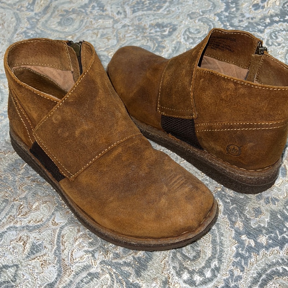 Born Tora Bootie Excellent Used Condition